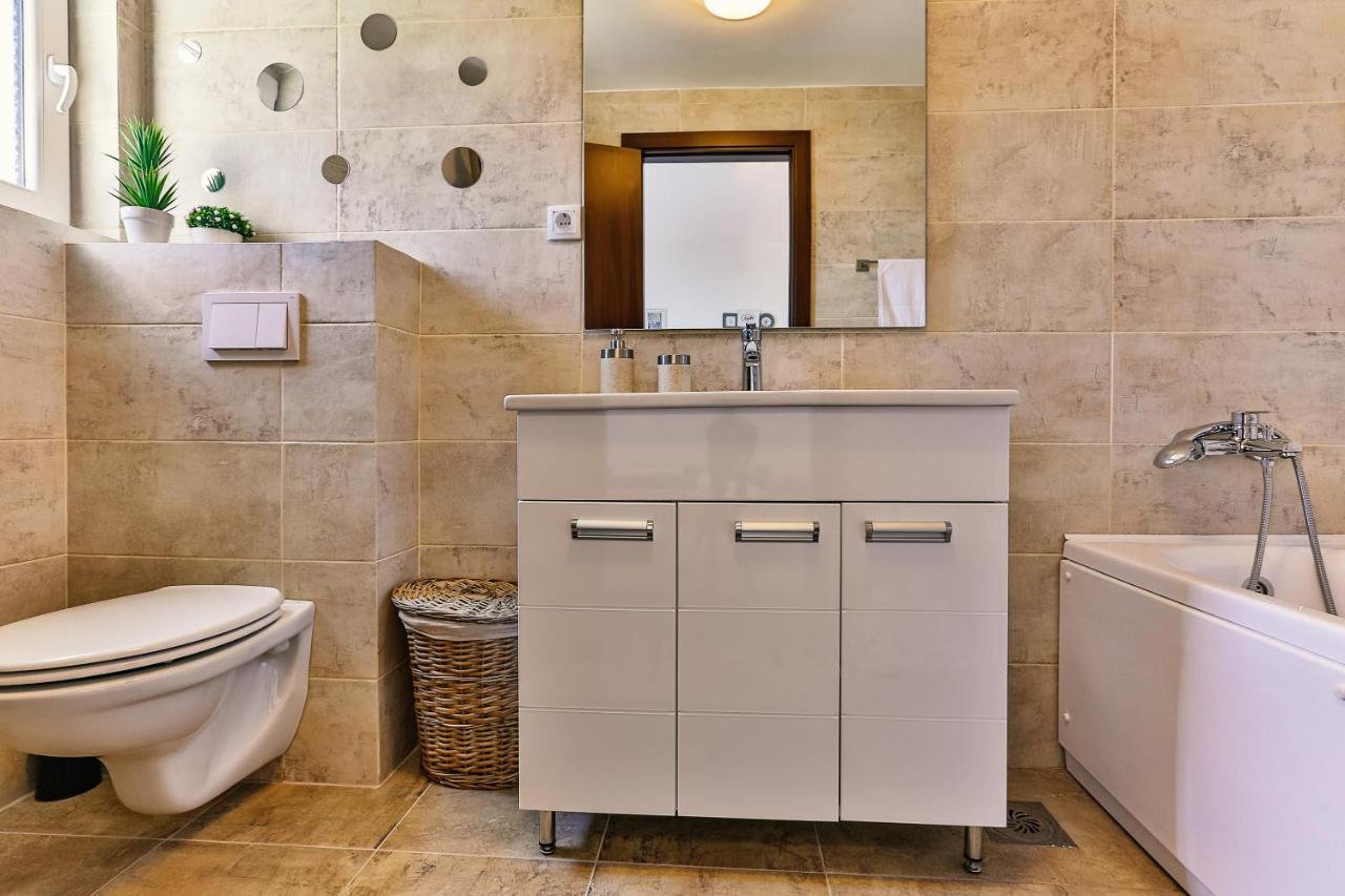 Apartmani Visum Свети Стефан Екстериор снимка