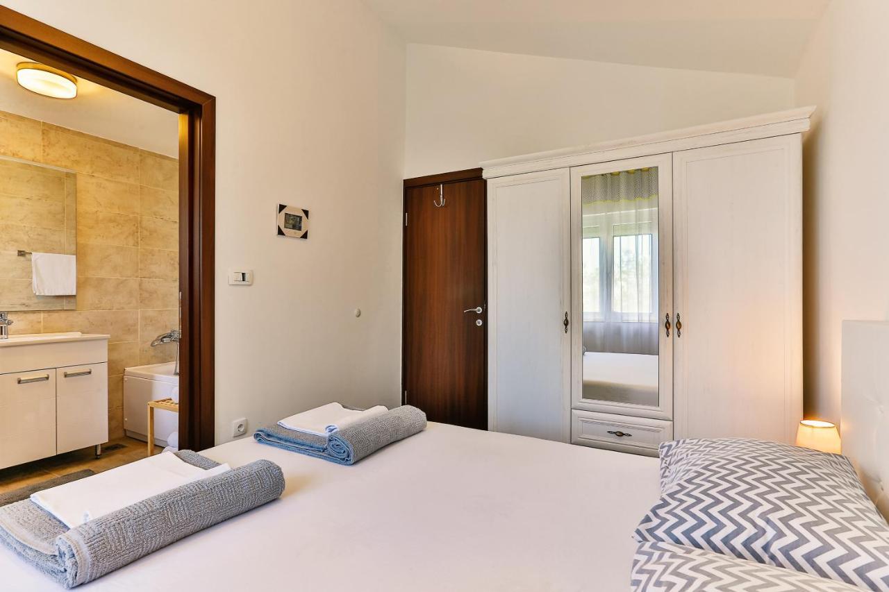 Apartmani Visum Свети Стефан Екстериор снимка